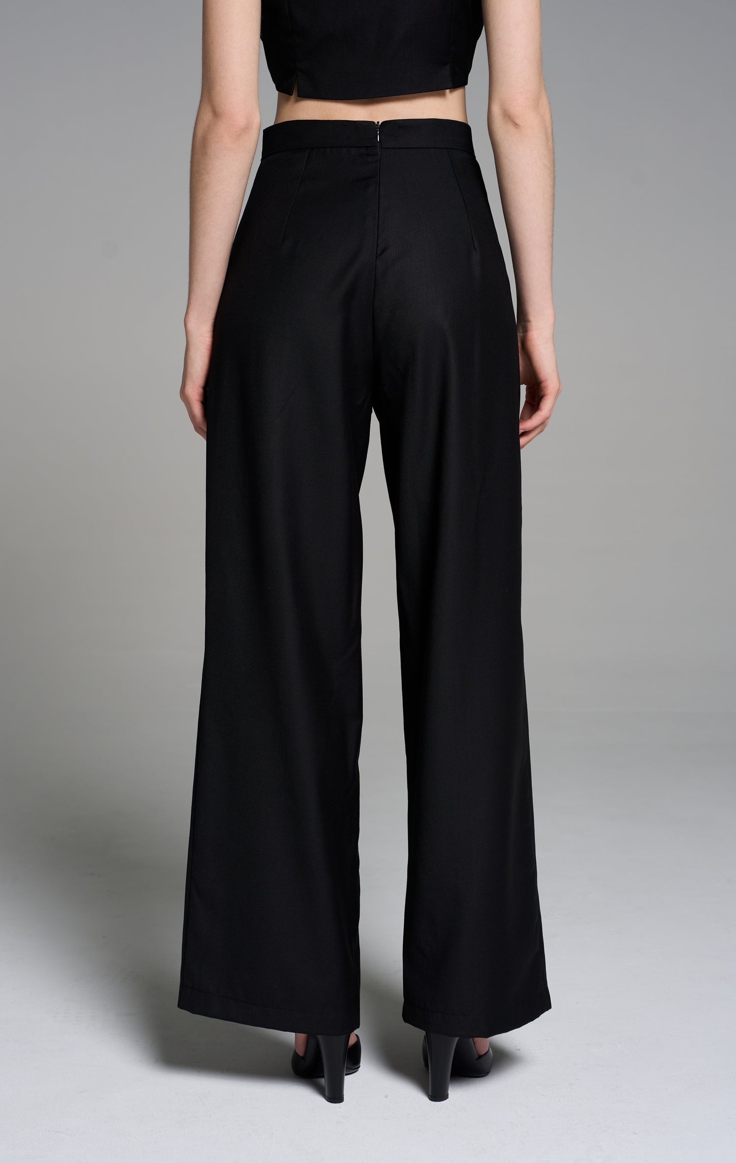 Airam’s Signature Suit Pants